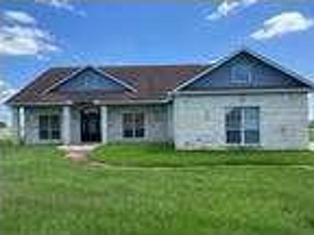 3 Bedroom 3 Bath In Cat Spring Texas 78933