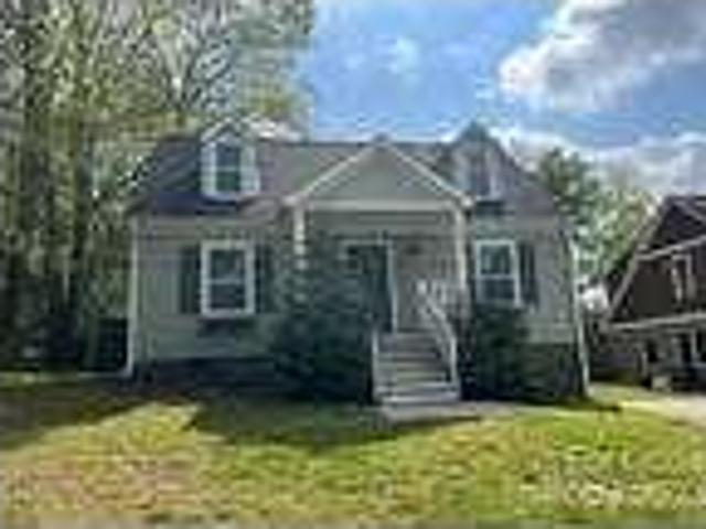 3 Bedroom 3 Bath In Charlotte NC 28205
