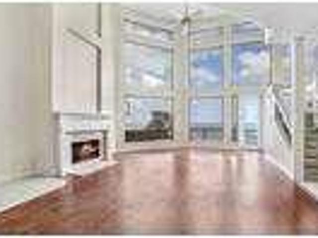 3 Bedroom 3 Bath In Kemah TX 77565
