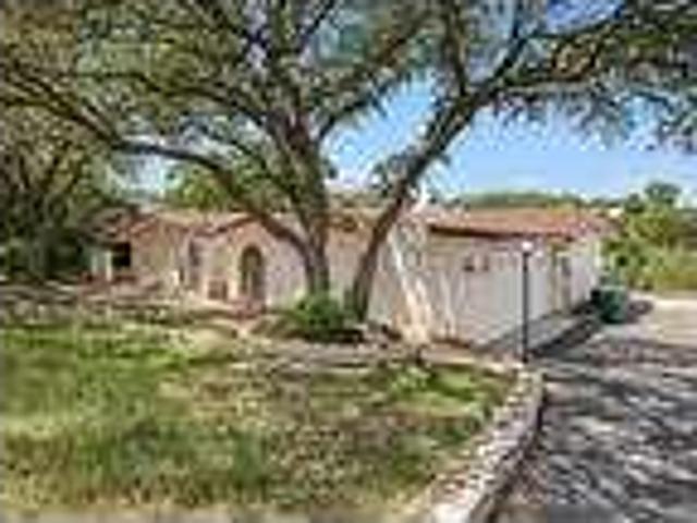 3 Bedroom 3 Bath In Lakeway TX 78734