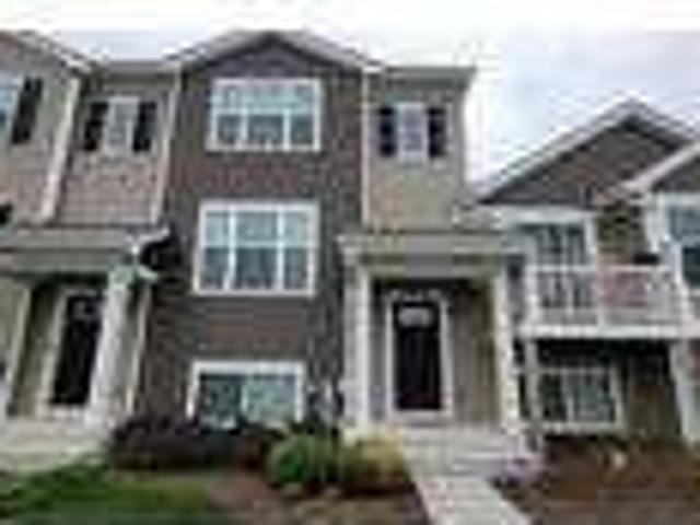 3 Bedroom 3 Bath In Pingree Grove IL 60140
