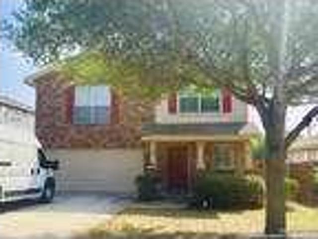 3 Bedroom 3 Bath In Universal City Texas 78148