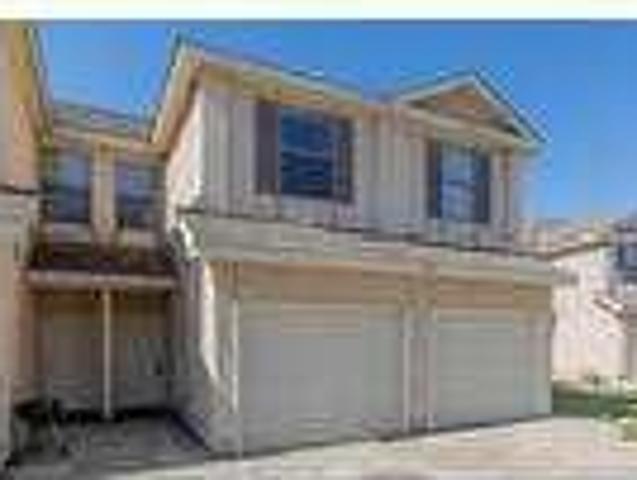 3 Bedroom 3 Bath In Universal City Texas 78148