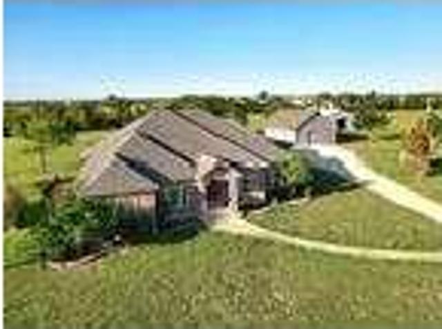 3 Bedroom 3 Bath In Van Alstyne Texas 75495
