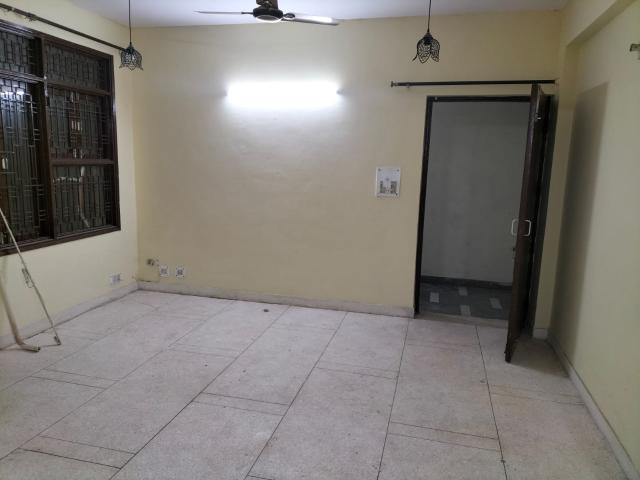 3 Bedroom 1600 Sq.Ft. Apartment in Sector 19 Dwarka Delhi Listing ID: #9961