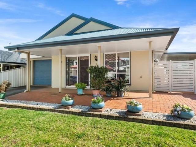 3 Bedroom | 1.5 Bathroom | Garage