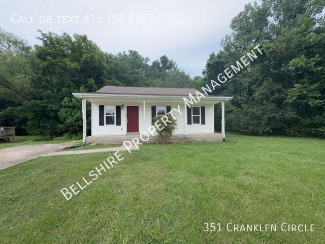 MOVE IN SPECIAL! 3 Bedroom 1.5 Bathrooms | Clarksville TN