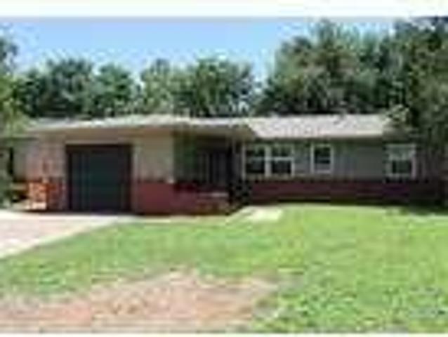 3 Bedroom 1 Bath In Norman OK 73069