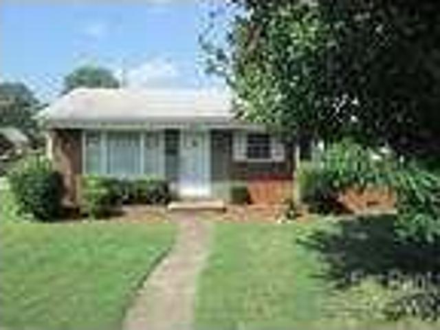 3 Bedroom 1 Bath In Charlotte North Carolina 28216