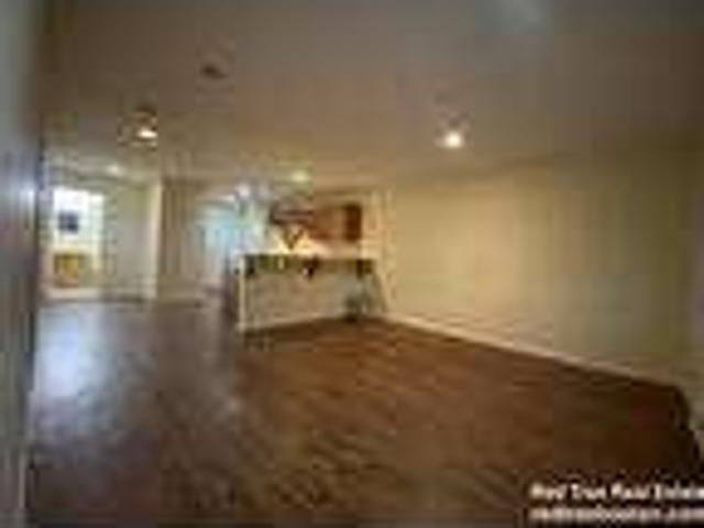 3 Bedroom 1 Bath In Lynn MA 01902