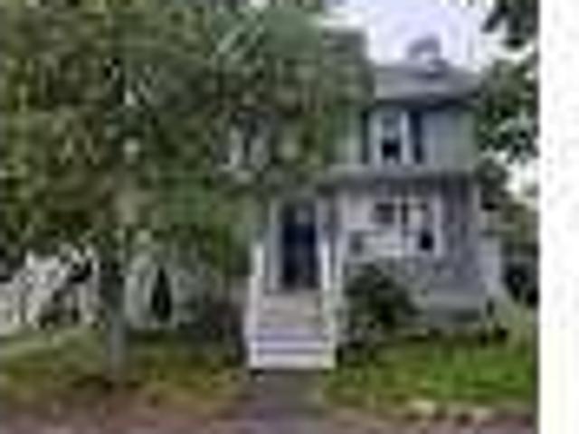 3 Bedroom 1 Bath In Whitman Massachusetts 02382