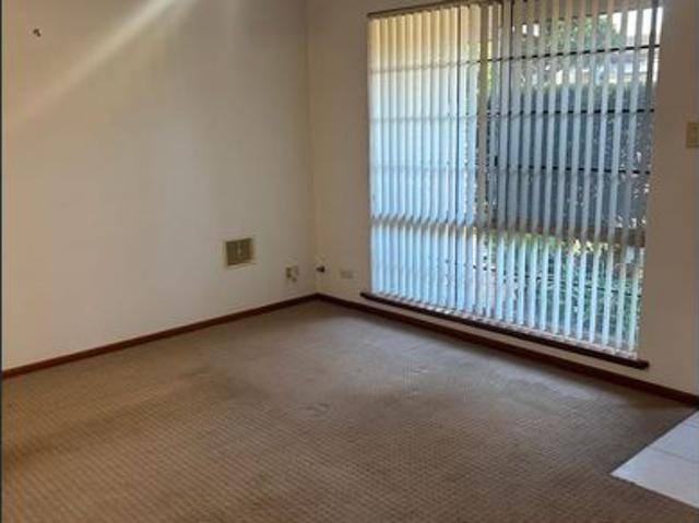 3 Bedroom 1 Bathroom 1 car Garage Villa