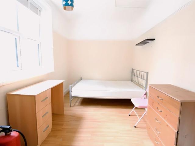 3 Bedroom 1 Bathroom