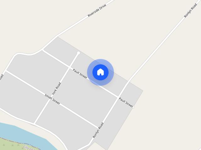 3 bedroom, 1 bathroom brick and tile home with functional layout located close to the river, shops