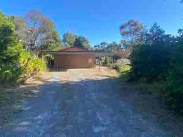 3 bedroom 1 bathroom home available for rent in the beautiful Bridgewater area for $600 per week