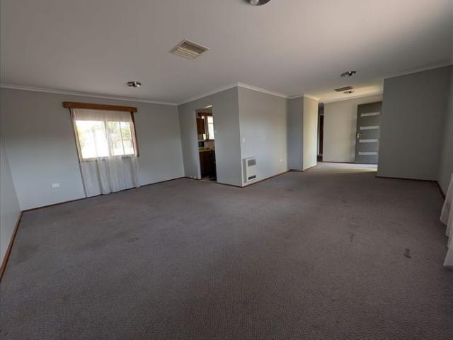 3 Bedroom, 1 Bathroom home with Chapel 4th bedroom