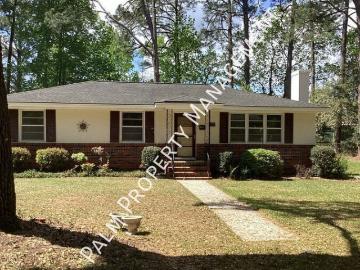 MOVE IN SPECIAL! $200 Off 1st Month Rent 3 bedroom, 1 bathroom Single Family Home with Great Yard and Mid Century Features
