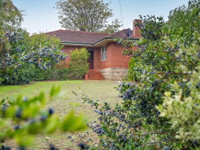 3 Bedroom 1 Bathroom Spacious Exterior