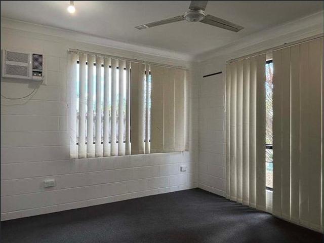 3 Bedroom, 1Bathroom Home in Condon!