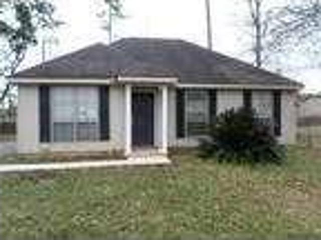 3 Bedroom 2 Bath In Madisonville Louisiana 70447