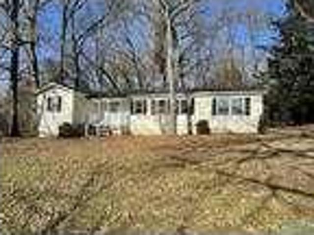 3 Bedroom 2 Bath In New Market AL 35761