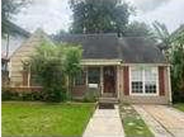 3 Bedroom 2 Bath In Bellaire TX 77401