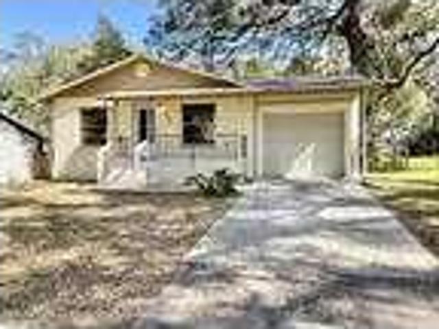 3 Bedroom 2 Bath In Brooksville FL 34601