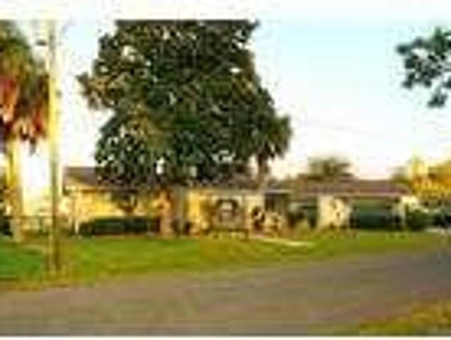 3 Bedroom 2 Bath In Crystal River FL 34429