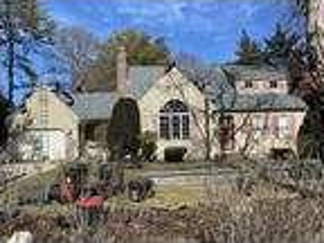 3 Bedroom 2 Bath In Falmouth Massachusetts 02556