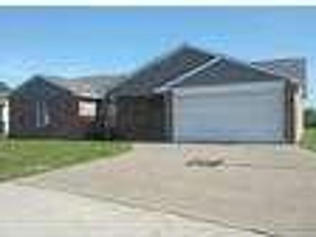 3 Bedroom 2 Bath In Granbury TX 76049