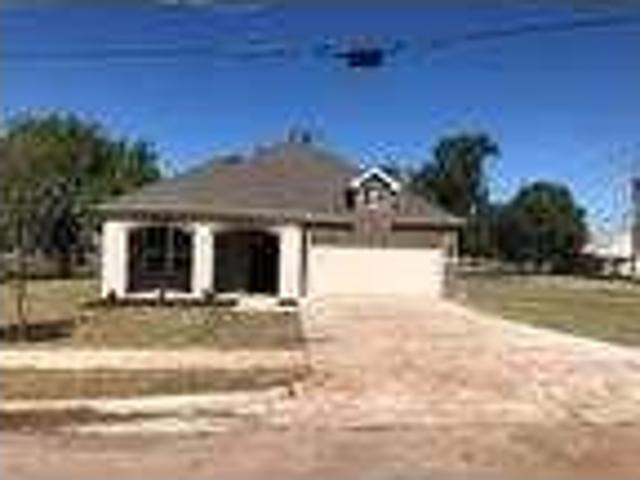 3 Bedroom 2 Bath In Greenville Texas 75401