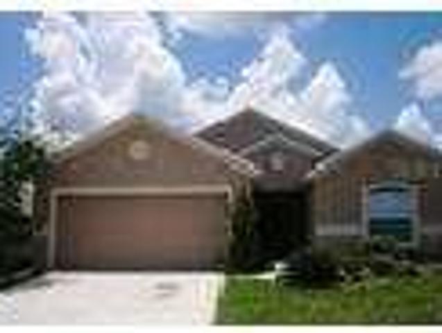 3 Bedroom 2 Bath In Groveland FL 34736