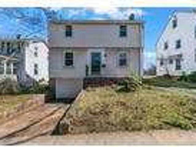 3 Bedroom 2 Bath In Hamden CT 06517