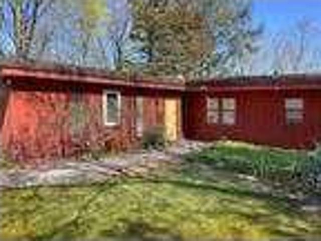 3 Bedroom 2 Bath In Hamden CT 06514