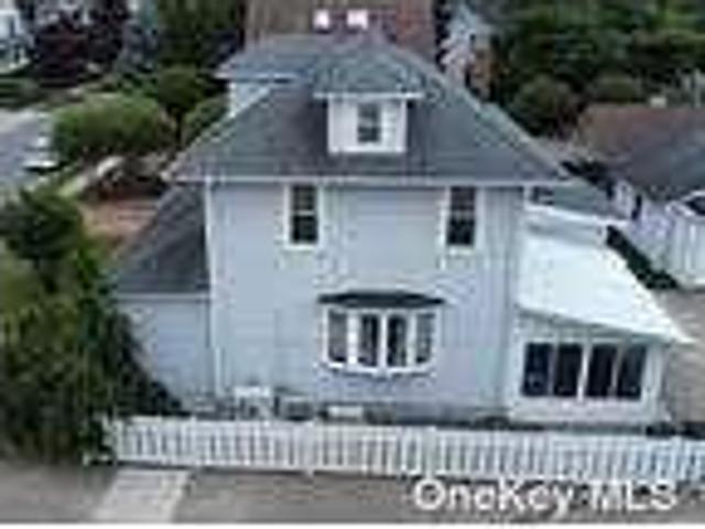3 Bedroom 2 Bath In Lynbrook New York 11563