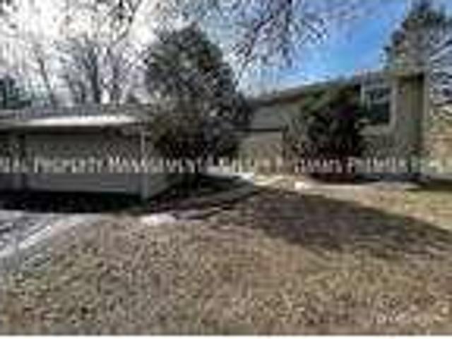 3 Bedroom 2 Bath In Plymouth MN 55447