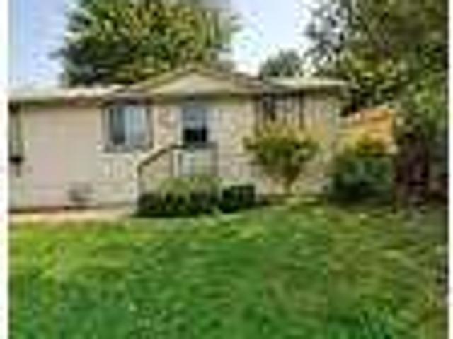 3 Bedroom 2 Bath In Tangent OR 97389