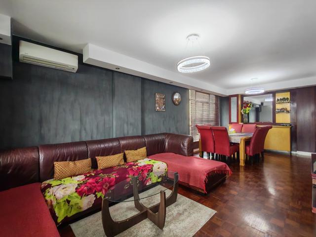 3 Bedroom 2 Bath unit to let in North Beach