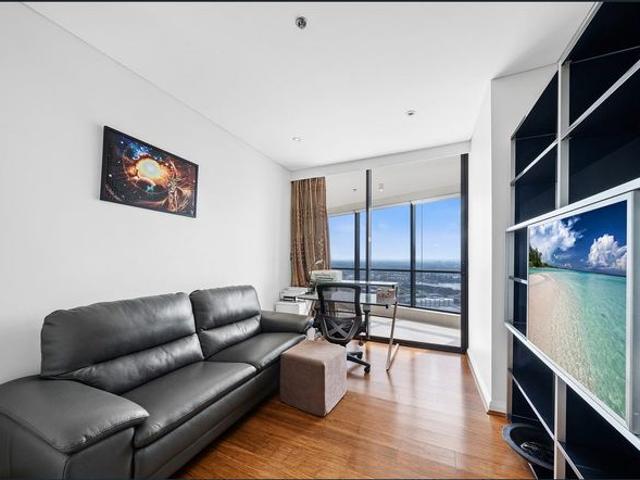 3 BEDROOM | 2 BATHROOM | 2 CARPARK