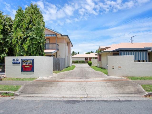 3 BEDROOM 2 BATHROOM TOWNHOUSE IN PRIME LOCATION