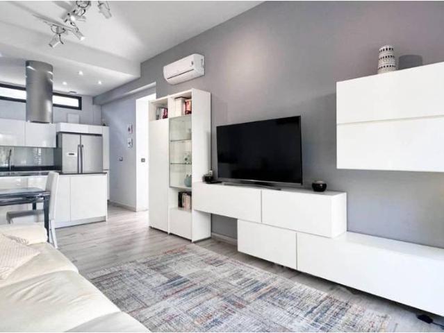 3 bedroom, 2 bathroom villa with private pool FOR RENT in Orihuela Costa