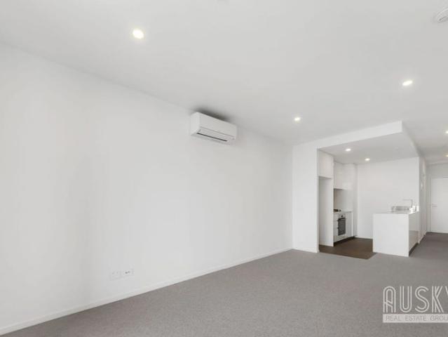 3 Bedroom, 2 Bathroom Apartment with 1 Carspace