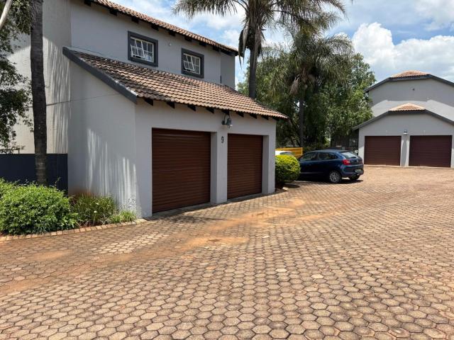 3 Bedroom, 2 Bathroom Duplex with stunning garden in Palm Villas