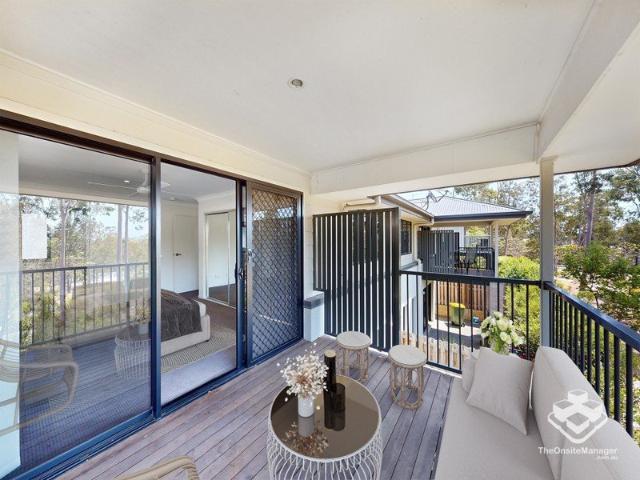 3 BEDROOM 2 LEVEL TOWNHOUSE