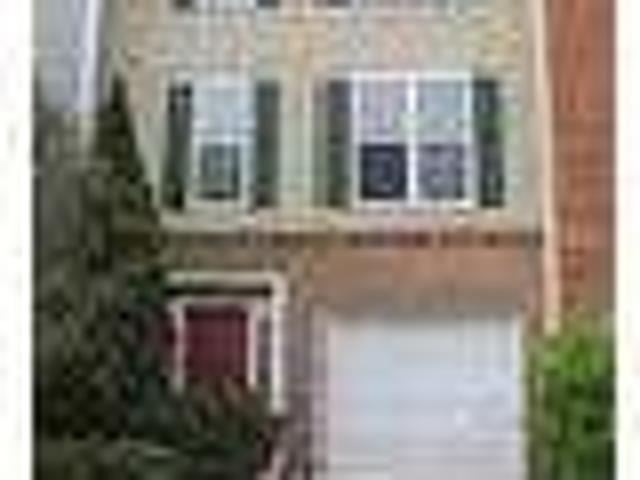 3 Bedroom 4 Bath In Chantilly Virginia 20152