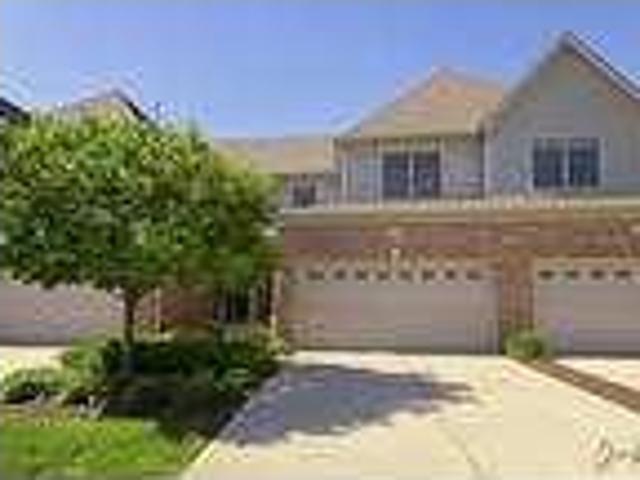 3 Bedroom 4 Bath In Glen Ellyn IL 60137