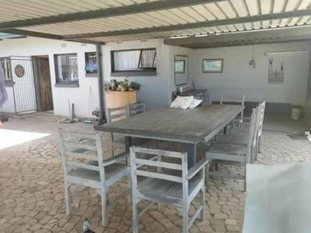 3 bedroom