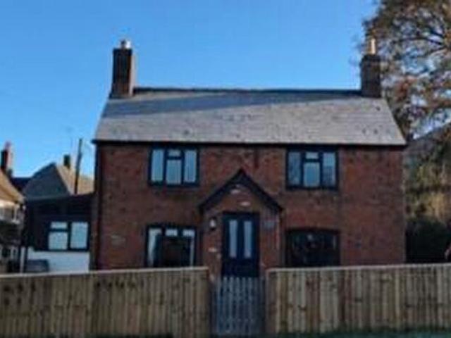 3 Bedroom Cottage To Rent In Island Cottage, Church Road, Upper Boddington, West Northamptonshire, NN11