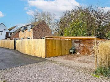 3 bedroom cottage to rent