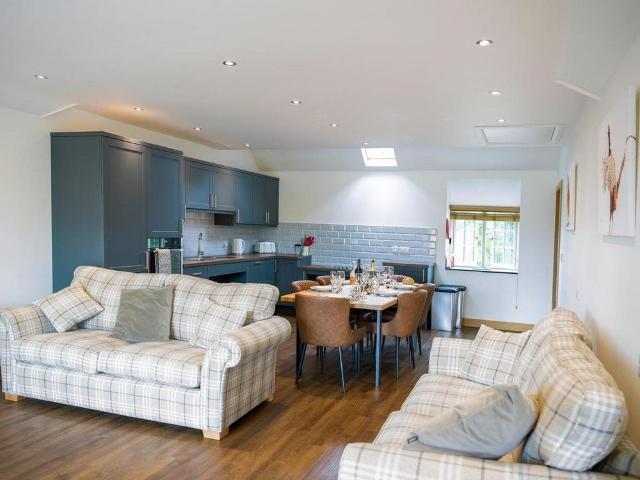 3 bedroom cottage to rent